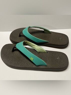 Sanuk Women’s Yoga Mat Sandals
